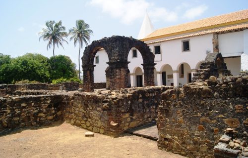 5077011048_9dce443698_b