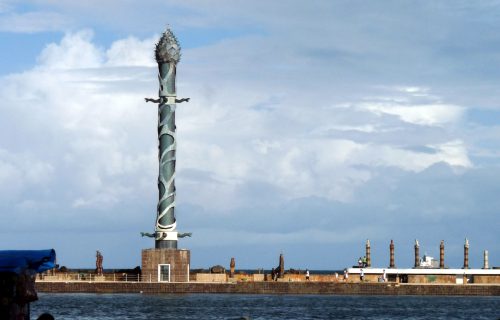 Torre_de_Cristal_-_Recife-PE(2)
