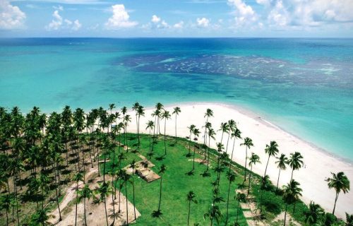 praia-dos-carneiros-1140x675